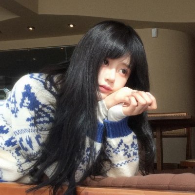 好麻烦,每天都要谈恋爱